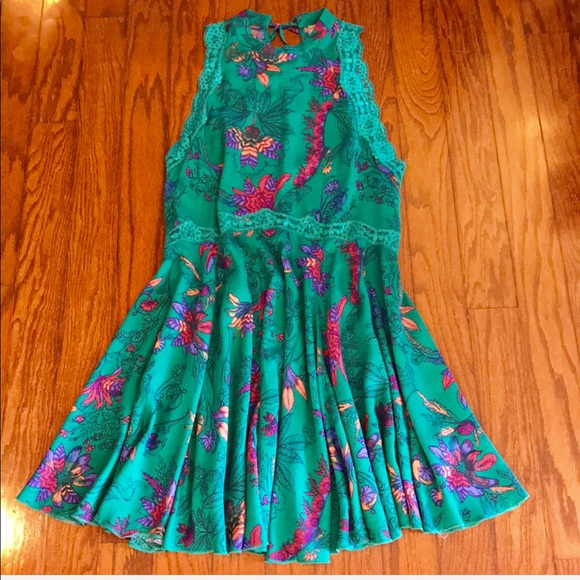 SALE! ♥️ Free People Dress - Picture 4 of 8